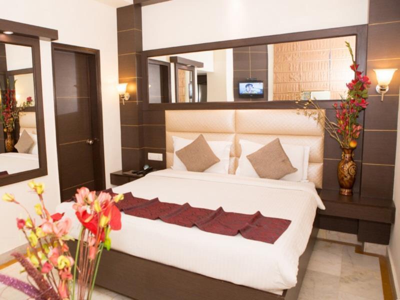 The Crest Inn Delhi  Eksteriør bilde